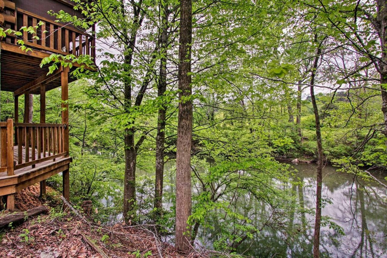 River Rush- Cozy Riverfront Cabin 5 Mi To Pigeon Forge Sevierville Extérieur photo